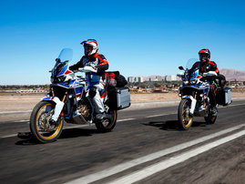 CRF1000L-Africa-Twin-Adventure-Sports-DCT-18-e-23