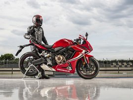 Grand Prix Red