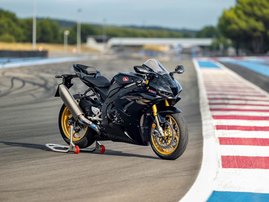 22YM-CBR1000STN-01-NHC33-017