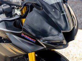 22YM-CBR1000STN-01-NHC33-023
