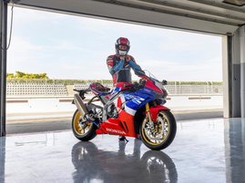 22YM-CBR1000STN-02-R380-017