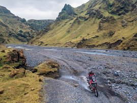 CRF1100-Africa-Twin-DCT-22YM-01-aws-11