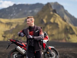 CRF1100-Africa-Twin-DCT-22YM-01-aws-22