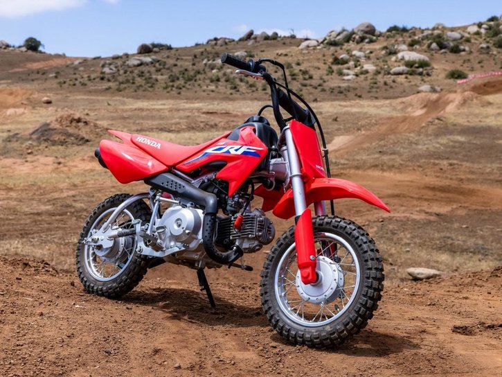 CRF50F-YM22-e-02