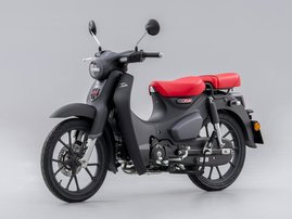 Super-Cub-22YM-Mat-Axis-Grey-Metallic-a-007