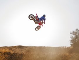 23YM CRF450R 50TH R292R EXTREME RED12