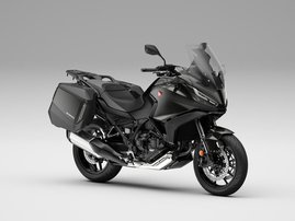 Gunmetal Black Metallic