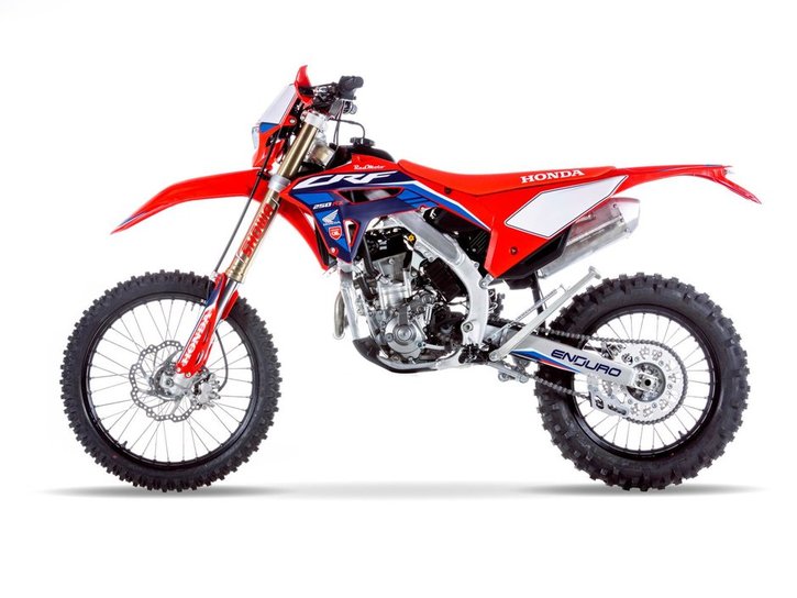 23YM-Honda-CRF250RX-Enduro-RedMoto-aws-05