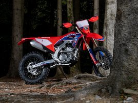 23YM-Honda-CRF250RX-Enduro-RedMoto-aws-07