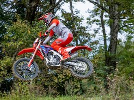 23YM-Honda-CRF250RX-Enduro-RedMoto-aws-10