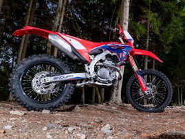 23YM-Honda-CRF300RX-Enduro-RedMoto-aws-08