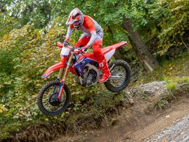 23YM-Honda-CRF300RX-Enduro-RedMoto-aws-11