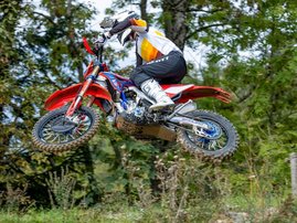 23YM-Honda-CRF300RX-Enduro-Special-RedMoto-aws-08