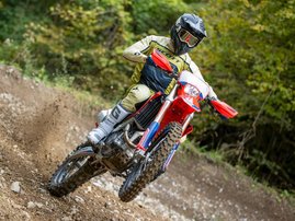 23YM-Honda-CRF400RX-Enduro-RedMoto-aws-10