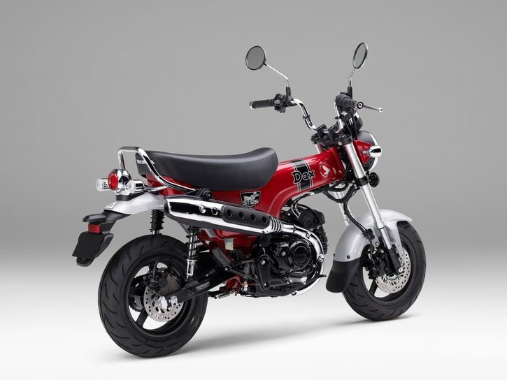 23YM-Honda-ST125-Dax-01-R376-aws003