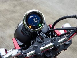 23YM-Honda-ST125-Dax-01-R376-aws052