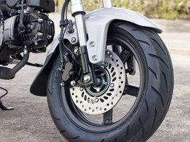 23YM-Honda-ST125-Dax-01-R376-aws055