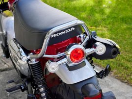 23YM-Honda-ST125-Dax-01-R376-aws062
