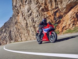 24YM CBR500R GRAND PRIX RED 10