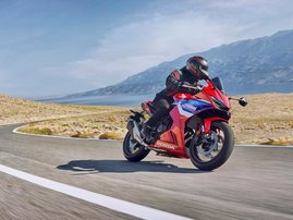 24YM CBR500R GRAND PRIX RED 11