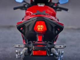 24YM CBR500R GRAND PRIX RED 40