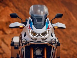 24YM CRF1100LDR Adventure Sports L4 DCT ES location 20