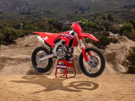 24YM-CRF450R-R292R-Extre-Red-34