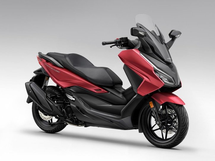 25YM NSS350 Forza Carnelian Red Metallic R296M 002