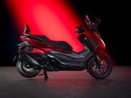 25YM NSS350 Forza Carnelian Red Metallic R296M 007