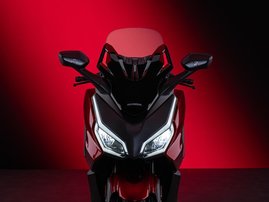 25YM NSS350 Forza Carnelian Red Metallic R296M 009