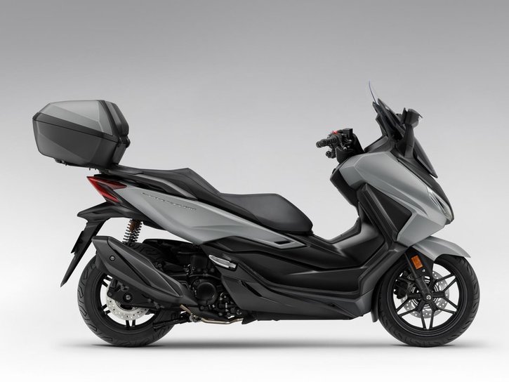 25YM NSS350 Forza Pearl Falcon Gray NHC61 003