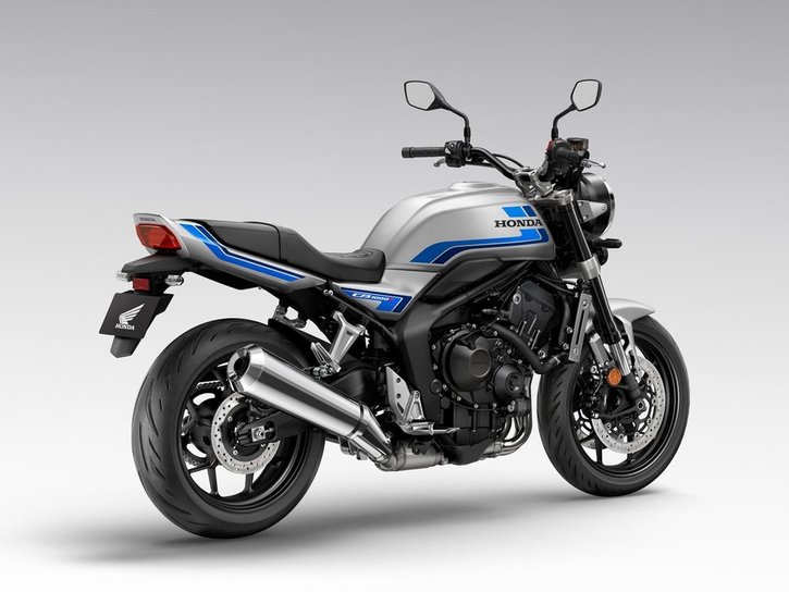 26YM CB1000F NHD19M WolfSilverMetallic BlueStripe 004