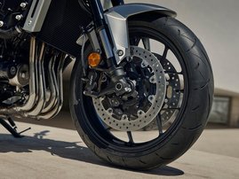 26YM CB1000F NHD19M WolfSilverMetallic BlueStripe 021