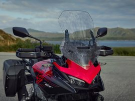 26YM 01 CB1000GT R380 GrandPrixRed aws 31