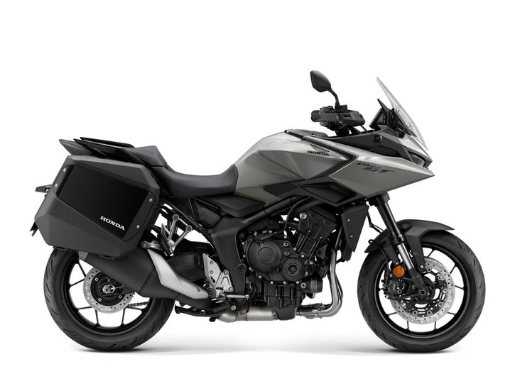 26YM 02 CB1000GT Studio NHC47P PearlDeepMudGray aws 01