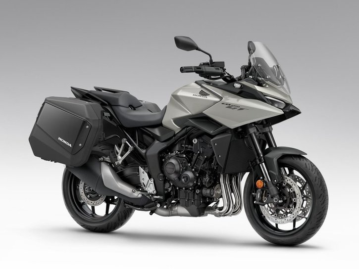 26YM 02 CB1000GT Studio NHC47P PearlDeepMudGray aws 03