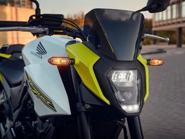 26YM 01 CB500 Hornet MT NHB61P PearlHorizonWhite aws 13