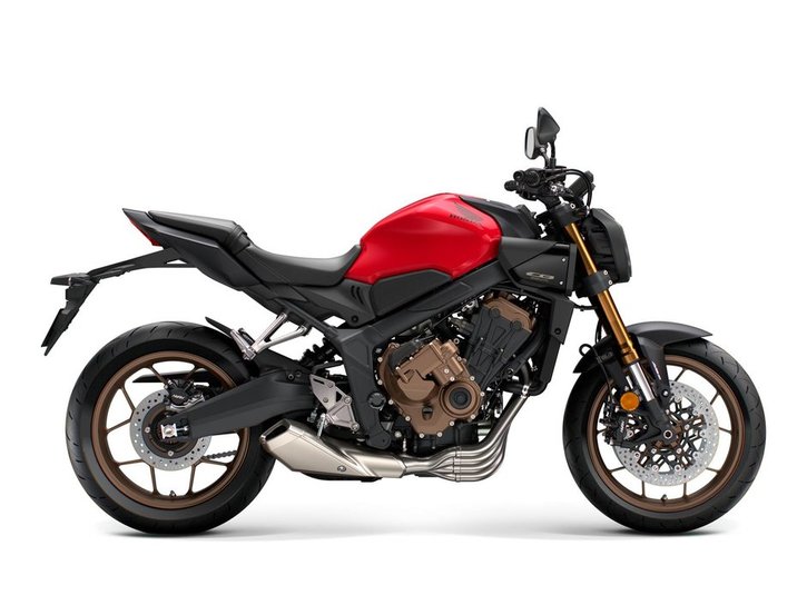 26YM 02 CB650R EClutch R380 GrandPrixRed Studio aws 01