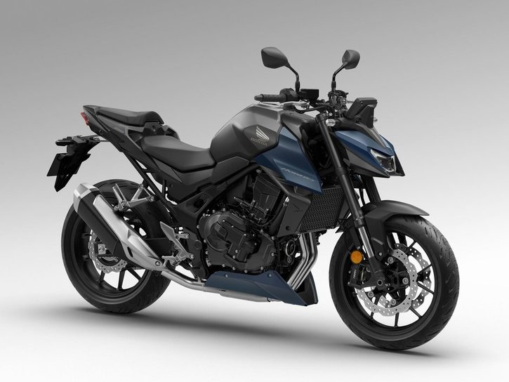 26YM 03 CB750 Hornet PB417M Mat Jeans Blue Metallic aws 02