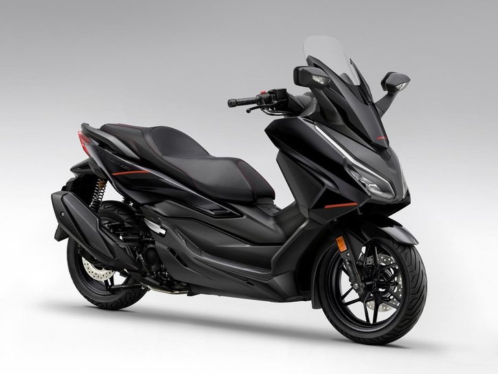 26YM Forza 350 SE Studio PEARL NIGHTSTAR BLACK NHA84 aws 02