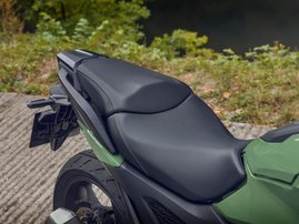 25YM 02 NC750X EARTH BLACK DCT aws 22