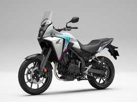 26YM 01 NX500 EClutch NHB61P PearlHorizonWhite aws 07