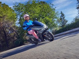 25YM 02 PCX125 DX EDTR MAT DIM GRAY METALLIC aws 08