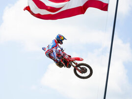 26YM-Honda-Proggressive-Hunter-Lawrence-AMA-MX-Champion-02
