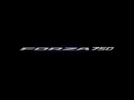 21YM - Forza 750 - Product - Film